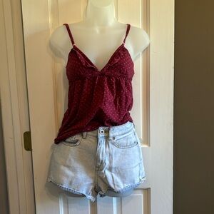 OUTFIT BULLHEAD MOM SHORTS AND HOLLISTER TANK
